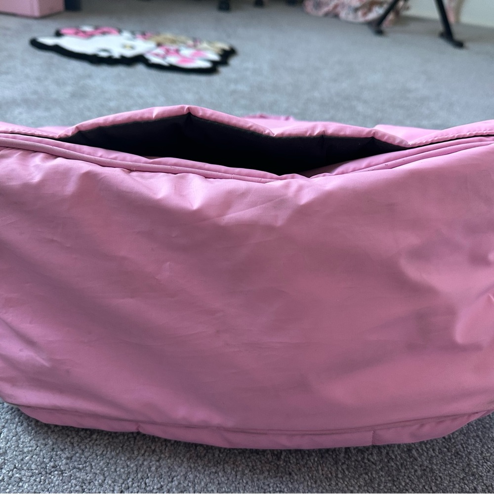 Calpak Luka Duffel Bubblegum - Picture 3 of 6